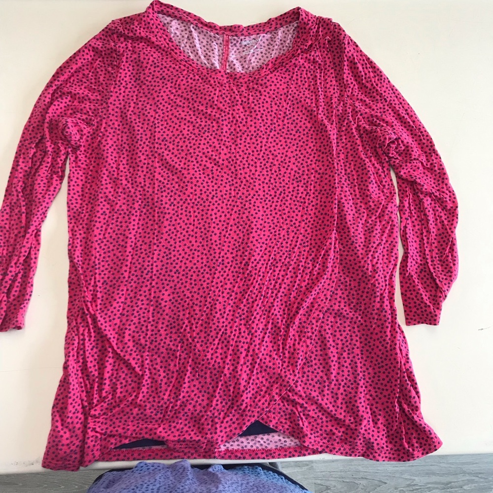 Motherhood brand Petal style Nursing Top